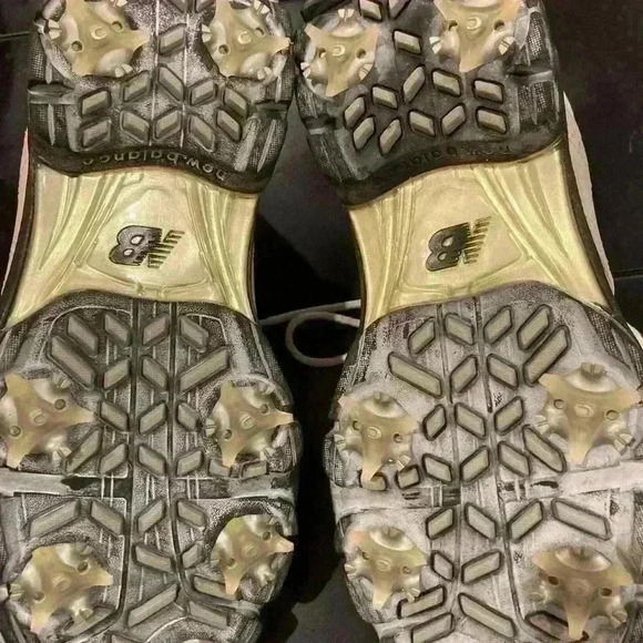 New Balance WG1275B
Golf Shoes Girls
Size 5 1/2 White-Beige
Champ Soft Spike - Picture 3 of 8